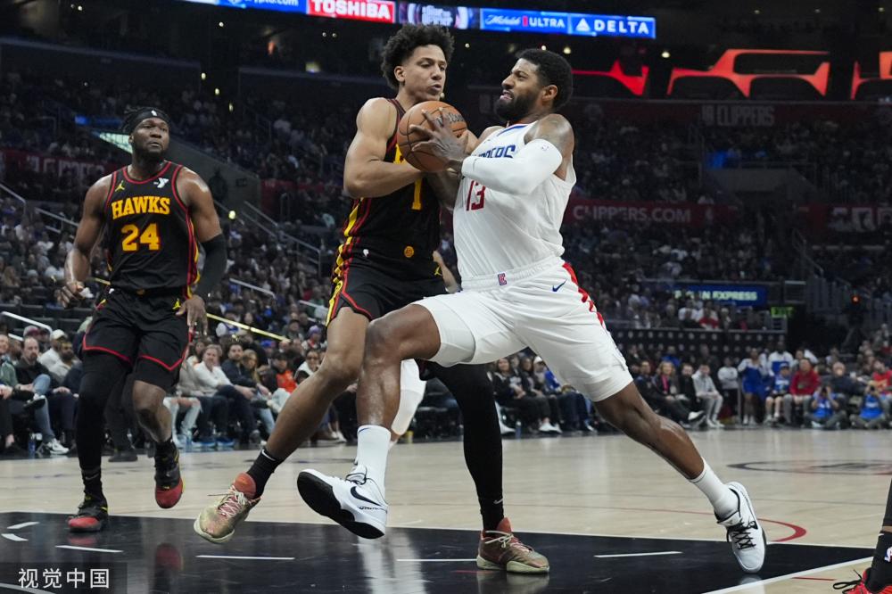 赛道上跑出 赛道上跑出